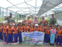 Mengenalkan Pertanian Sejak Dini, Pos Paud Pertiwi Kunjungi Green House Kodim 0716/Demak