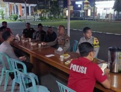 Polres Kebumen Gelar Ngopi Bareng Bersama Warga Desa Karangsari, Bahas Kamtibmas 