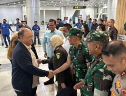 Aster Pangdam XXIII/Palaka Wira dan Forkopimda Sambut Kepala BGN RI di Bandara SIS Al-Jufri Palu