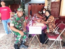 Babinsa Teras Dampingi Pelayanan Posyandu, Dukung Pencegahan Stunting di Boyolali