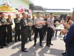HUT TNI, Kodim Sragen Dapat Kejutan Dari Kapolres 