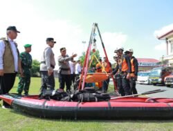 Hadapi Musim Hujan Extrim, Polres Klaten Bersama Unsur Forkopimda Siagakan Personel dan Peralatan
