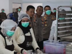 Kapolda Jateng Tinjau Fasilitas Satuan Pelayanan Pemenuhan Gizi (SPPG) Polrestabes Semarang