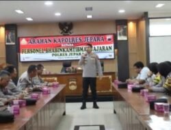 Kapolres Jepara Kumpulkan Bhabinkamtibmas: Jaga Hubungan Harmonis dengan Warga