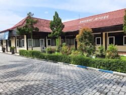 Pelayanan Samsat Teratai Jember Dikeluhkan Warga: Ribet, Lambat, dan Diduga Sarat Kepentingan