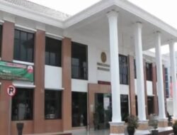 Tiga Jurnalis Tolak Dakwaan Jaksa, Kasus Rokok Ilegal Dinilai Janggal