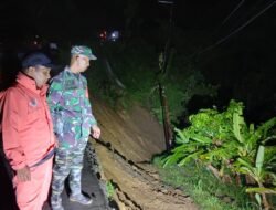 Hujan Disertai Angin Kencang Terjang Klego, Puluhan Rumah Rusak – TNI Gerak Cepat Tangani Dampak Bencana
