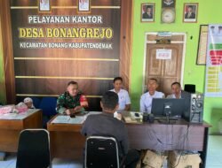 Babinsa Koramil 02/Bonang Aktif Komsos Bersama Perangkat Desa, Jadikan Hubungan Kerja Semakin Solid