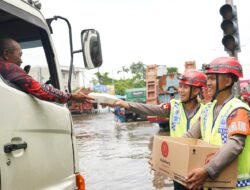Brimob Polda Jateng Dirikan Posko Tanggap Darurat di Genuk