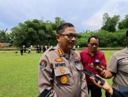 Bidhumas Polda Jateng Rayakan HUT Humas Polri ke-74 dengan Olahraga Menembak Bersama Wartawan