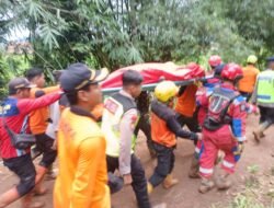 Tim DVI Polda Jateng Berhasil Identifikasi 8 Korban Longsor Yang Ditemukan Tim SAR Gabungan dan Unit K9 Hari Ini