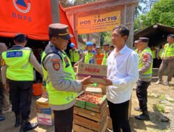 Bawakan Selimut dan Sembako Bagi Pengungsi, Polres Purbalingga Kembali Hadir untuk Warga Terdampak Bencana