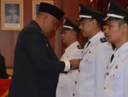 Bupati Bogor Lantik Empat Kepala Desa PAW, Minta Jalankan Amanah Dengan Penuh Dedikasi Dan Tanggungjawab Untuk Rakyat