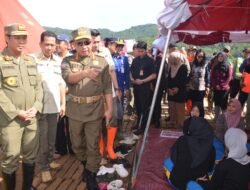 Bupati Cilacap Siapkan Relokasi Untuk Korban Longsor Majenang