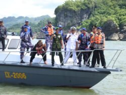 Upacara Tabur Bunga HUT ke-75 Polairud, Polres Kebumen Kenang Jasa Personel Gugur