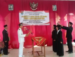 Sumpah Setia di Bumi Bulusari: Pelantikan Perangkat Desa Penuh Haru, Kukuh Prastowo Genggam Harapan Pelayanan Prima