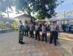 Mantapkan Kekompakan & Kedisiplinan Anggota Linmas, Babinsa Sumber Berikan Pelatihan PBB