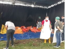 Satgas BPBD Beserta Anggota DPRD Labuhan Batu Berhasil Evakuasi Warga Rantau Prapat Korban Longsor Tapanuli Utara