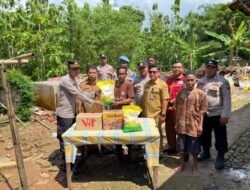 Polres Kebumen Salurkan Bantuan untuk Korban Rumah Roboh di Rowokele