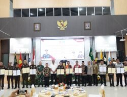 Kajati Kepri dan Gubernur Kepri Teken MoU Pidana Kerja Sosial Berdasarkan KUHP Nasional