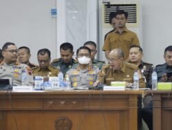 Bupati Sadewo Laporkan Tiga Usaha Tambang di Banyumas Kepada Gubernur