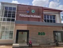 Bangunan Puskesmas Majenang 1 Yang Menelan Dana 2.001.098.200 Bagian Lantai 2 Diduga Tidak Ada Plafon
