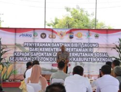 Polres Kendal Fasilitasi Penyerahan 22,2 Ton Bibit Jagung untuk Gapoktan Perhutanan Sosial