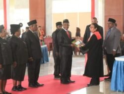 Pelantikan Pengangkatan Sumpah 5 Anggota DPRD Jalur Otsus Kabupaten Maybrat