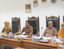 Bupati pesisir Barat Tegaskan PPPK Paruh Waktu Dikembalikan Ke Temat tugas semula